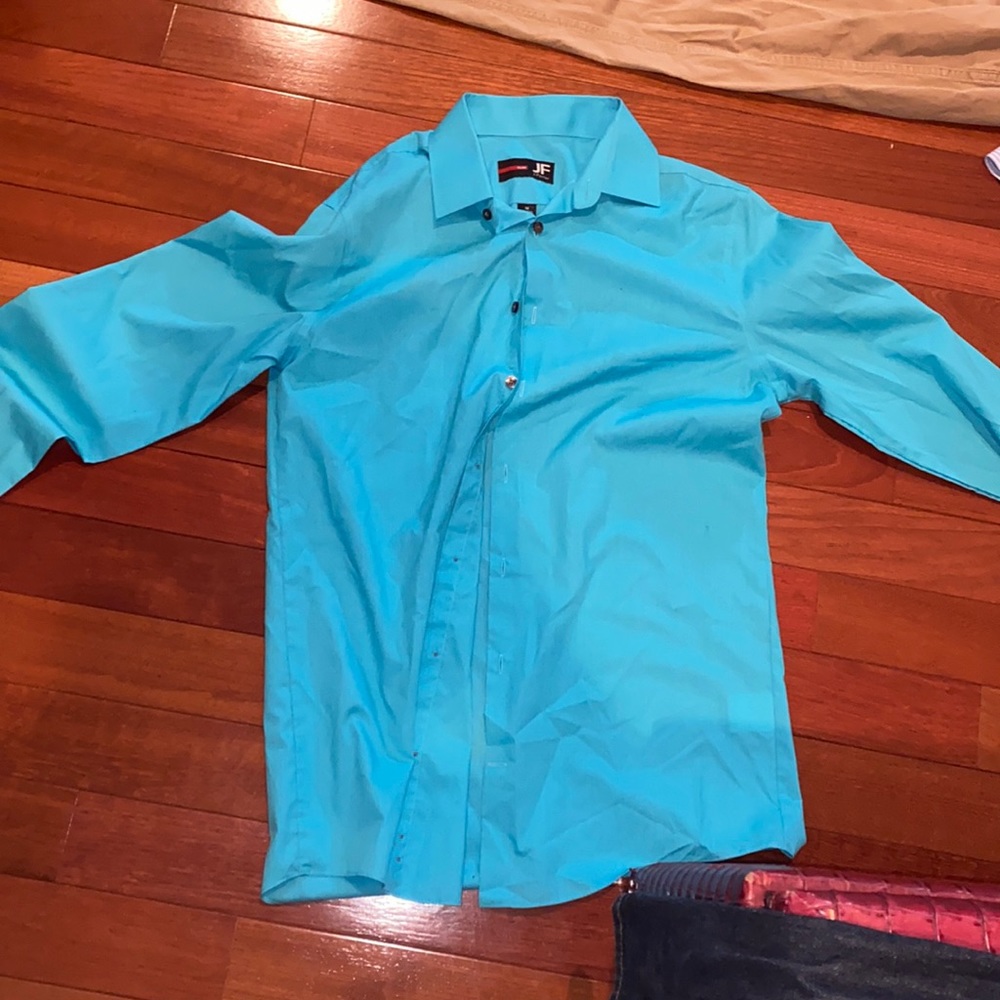 Blue dress shirt